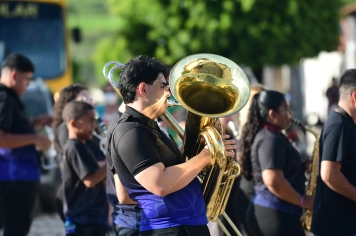 Foto - ALVORADA FESTIVA 