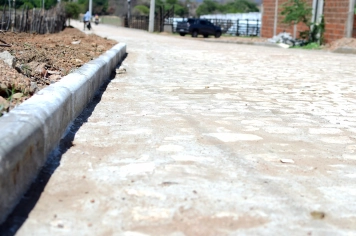 Foto - entrega de pavimentação