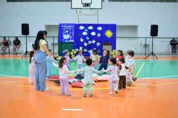 Foto - PROJETO LITERÁRIO - JESUS MENINO