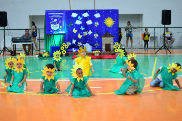 Foto - PROJETO LITERÁRIO - JESUS MENINO