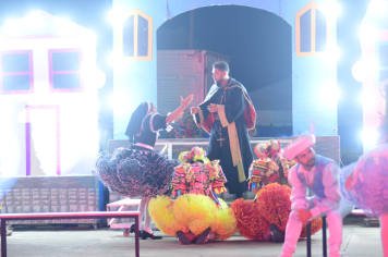 Foto - APRESENTAÇÕES DE QUADRILHAS