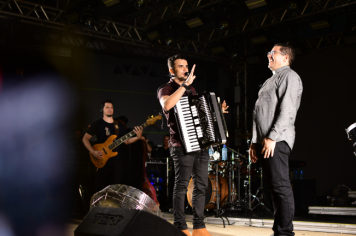 Foto - SHOW COM WILLIAM SANFONA