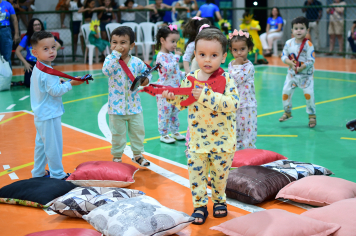 Foto - PROJETO LITERÁRIO - JESUS MENINO