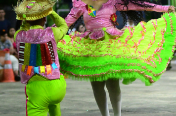 Foto - APRESENTAÇÕES DE QUADRILHAS