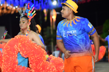 Foto - APRESENTAÇÕES DE QUADRILHAS