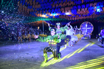 Foto - APRESENTAÇÕES DE QUADRILHAS