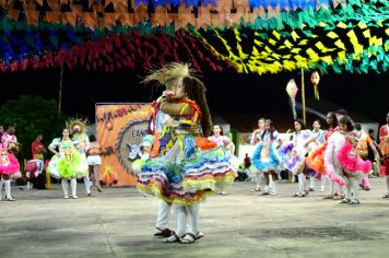 Foto - APRESENTAÇÕES DE QUADRILHAS