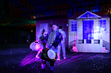 Foto - APRESENTAÇÕES DE QUADRILHAS