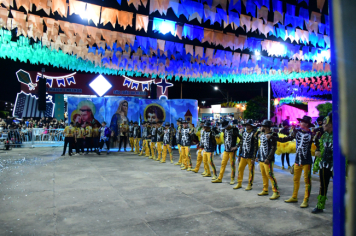 Foto - APRESENTAÇÕES DE QUADRILHAS