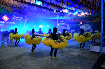 Foto - APRESENTAÇÕES DE QUADRILHAS