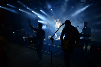 Foto - SHOW COM WILLIAM SANFONA