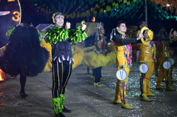Foto - APRESENTAÇÕES DE QUADRILHAS