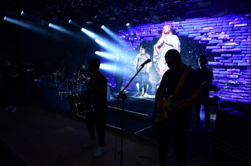 Foto - SHOW COM WILLIAM SANFONA