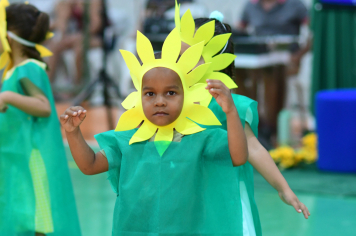 Foto - PROJETO LITERÁRIO - JESUS MENINO