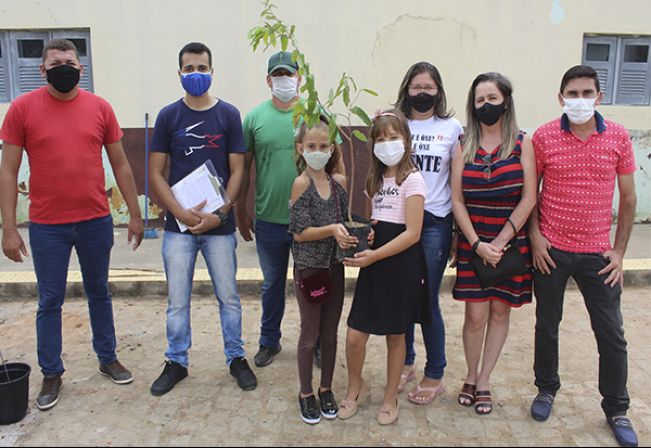 Ação Ecolôgica em comemoração a Semana do Meio Ambiente